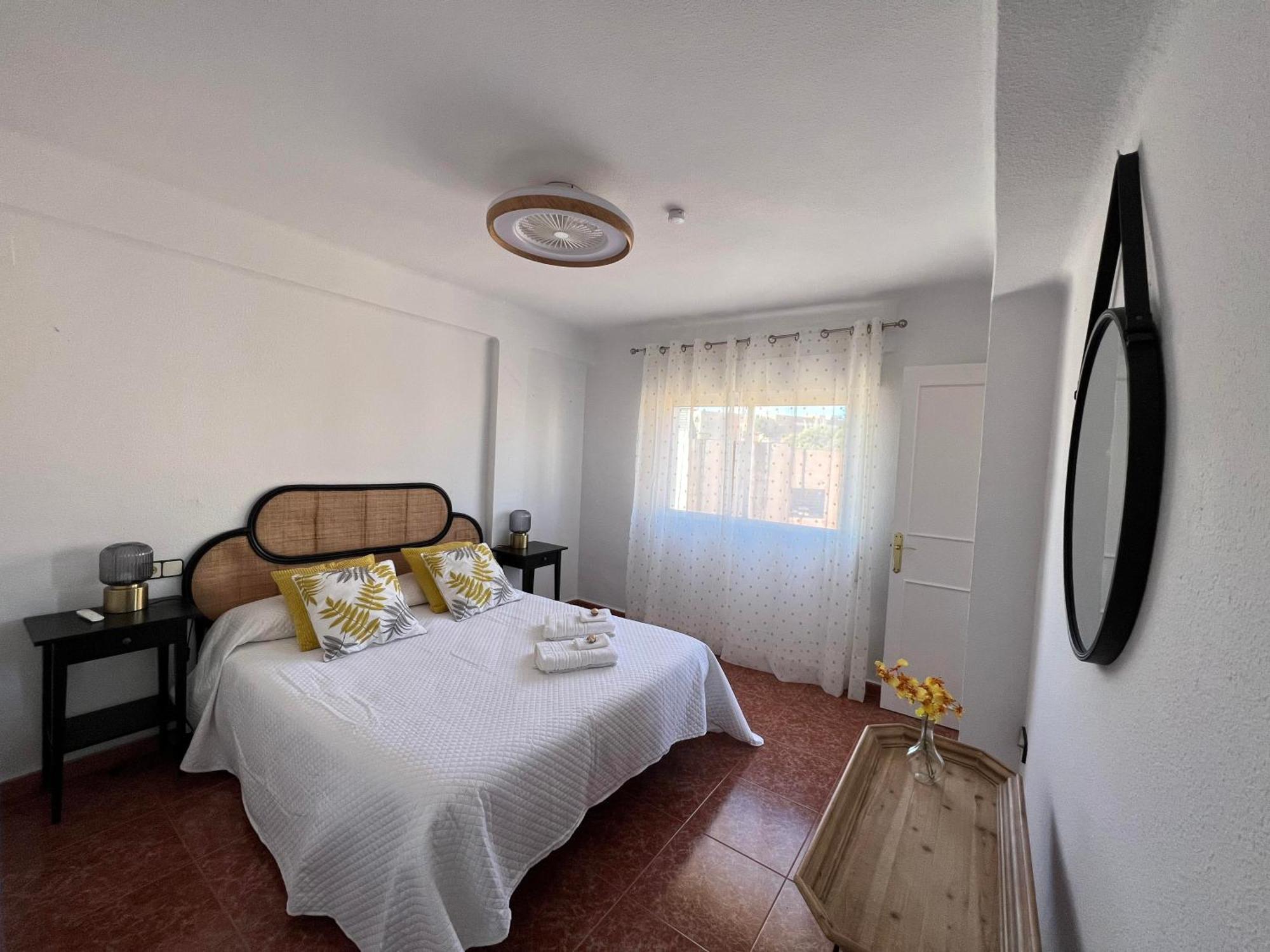 Gran Apartamento Con Parking Gratis Centro De Málaga Eksteriør billede