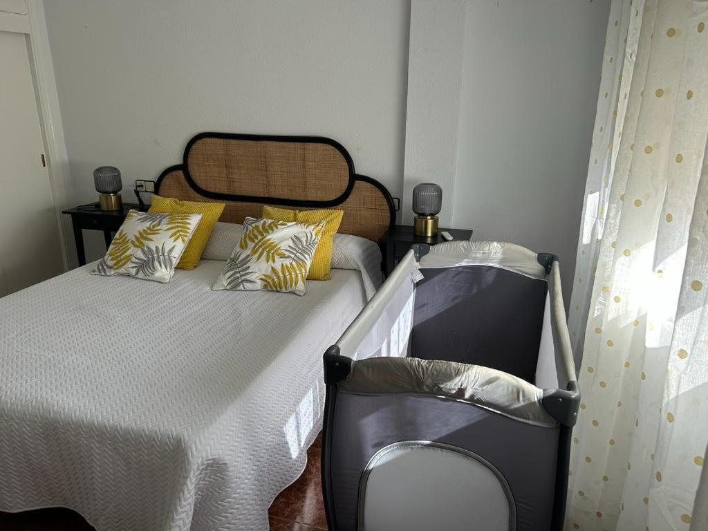 Gran Apartamento Con Parking Gratis Centro De Málaga Eksteriør billede